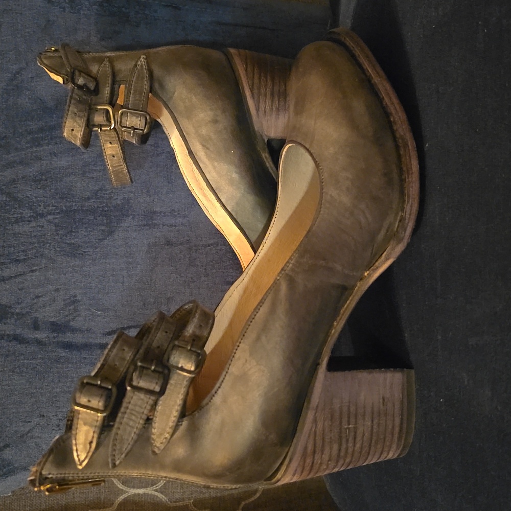 FREEBIRD Randi Weathered Dark Gray Black Heeled Leather Shoes - Size 10 New FIRM - Picture 3 of 16